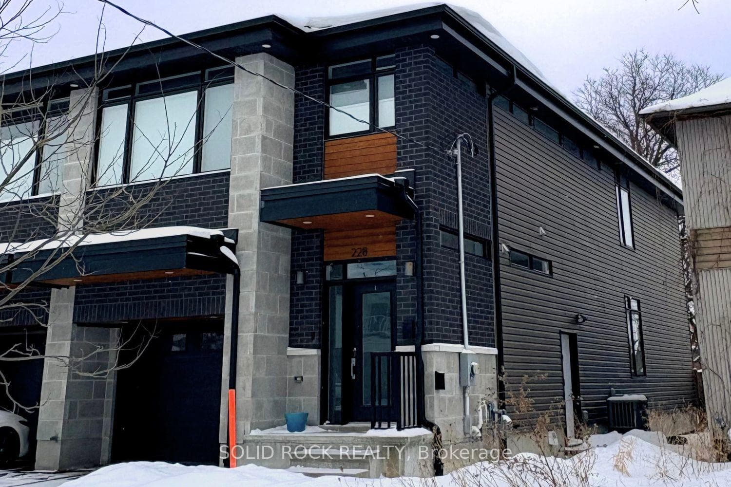 228 Glynn Avenue Unit B photo 1