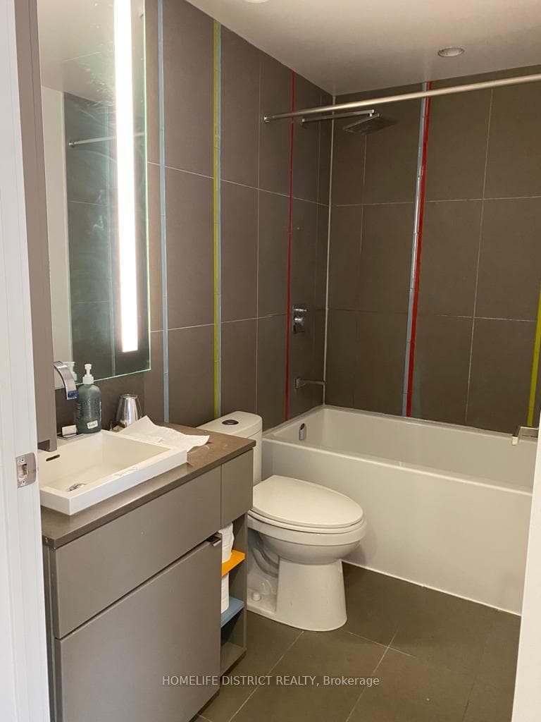 101 Peter Street Unit 1016 photo 18