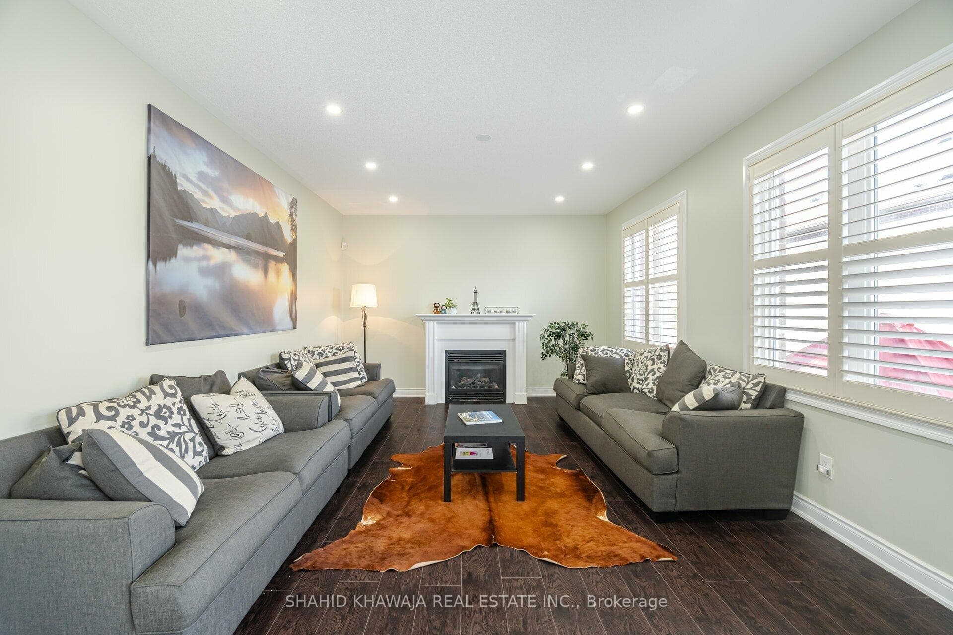 215 Rowe Terrace photo 13