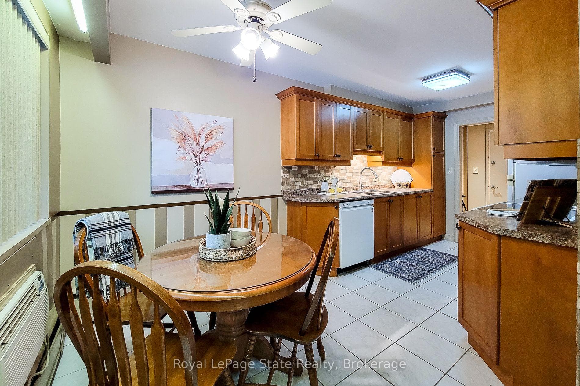 510 Queenston Road Unit 108 photo 3