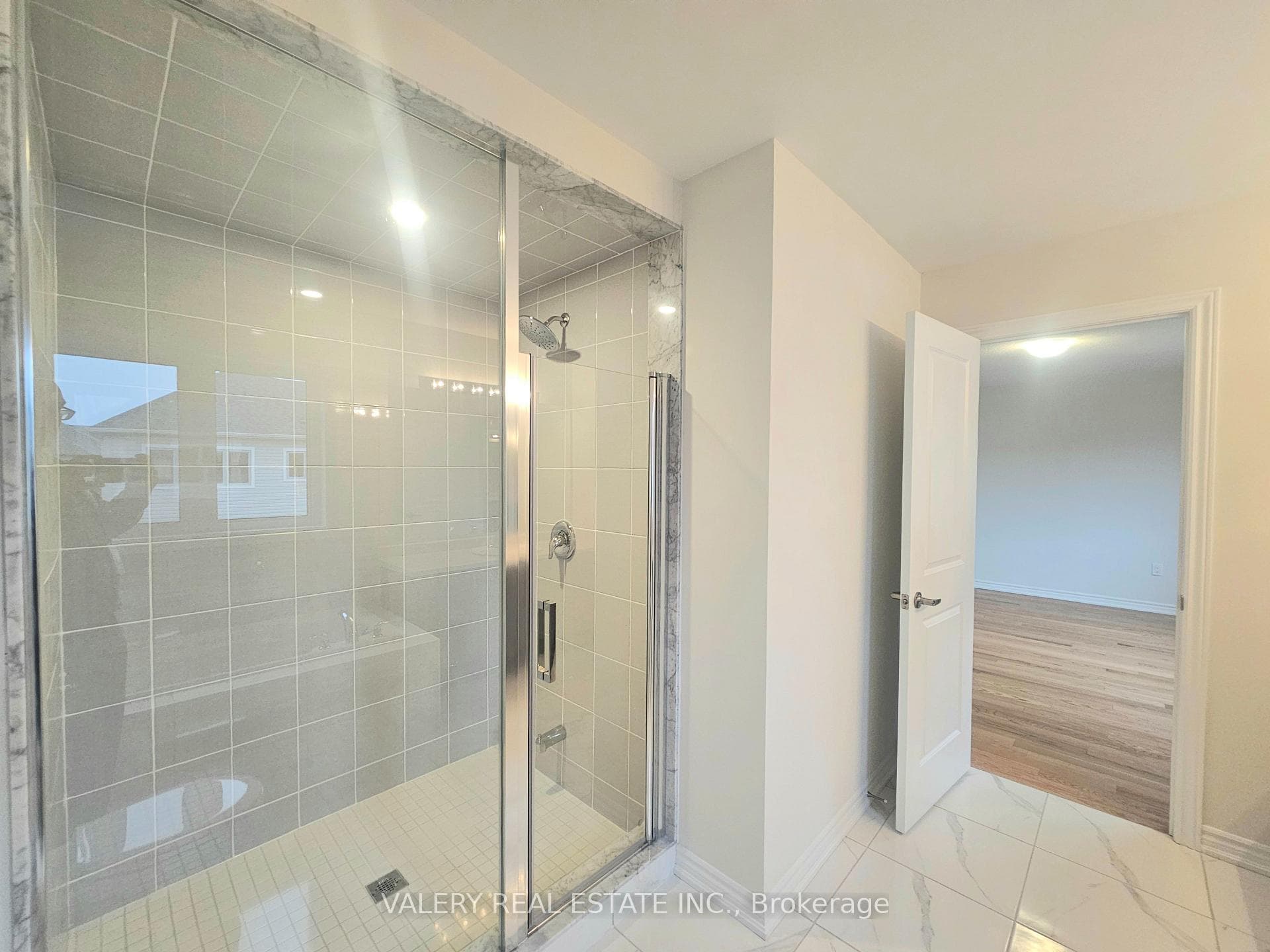22 Hylton Drive photo 11