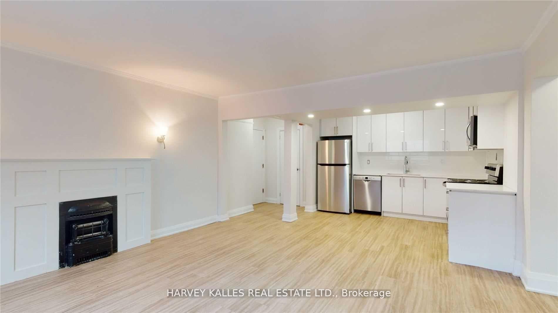 316 Lonsdale Road Unit 2 photo 11