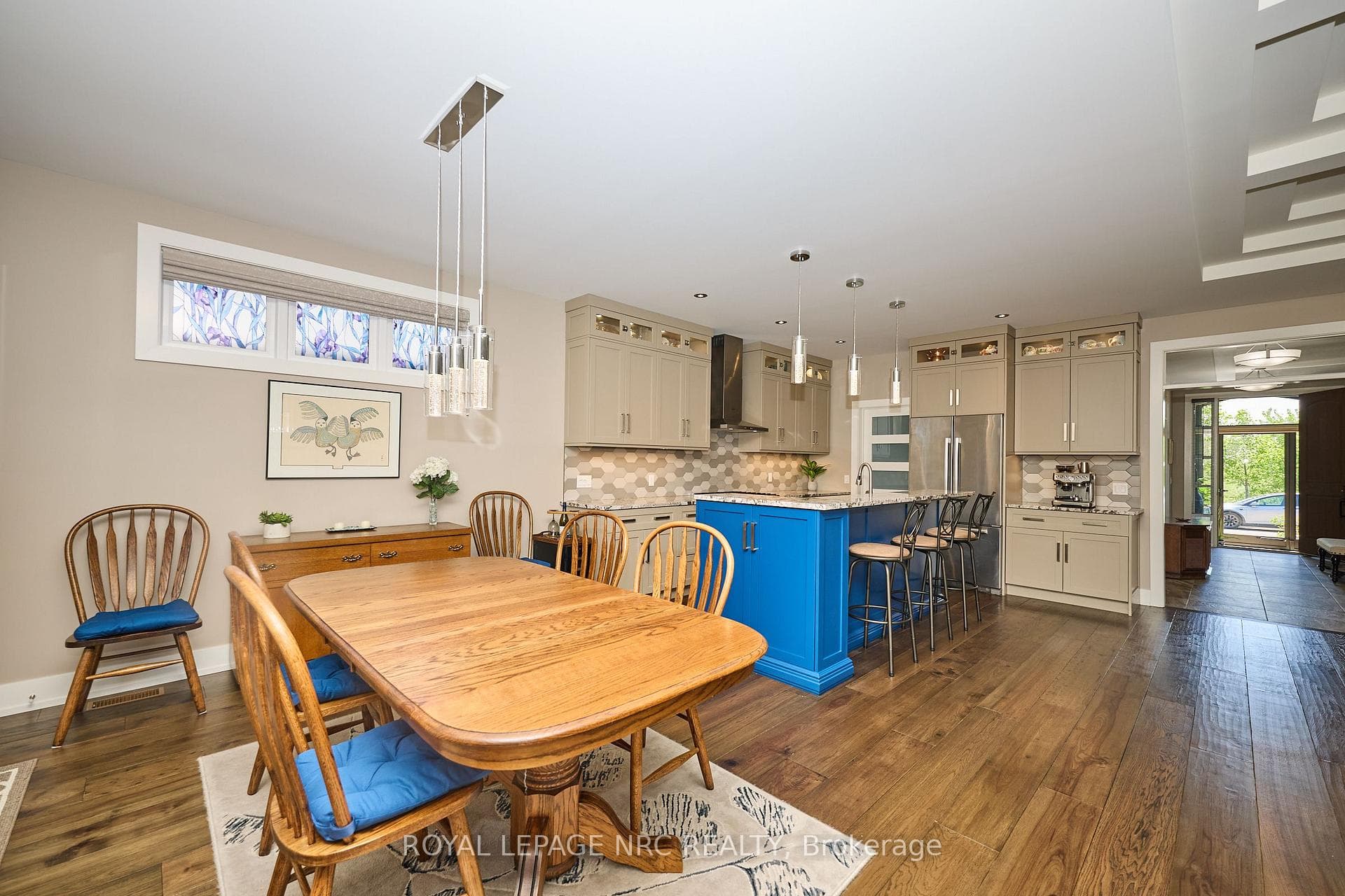 62 Rosewood Crescent photo 31