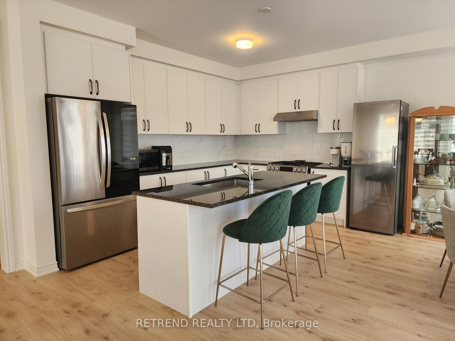 494 Hornbeck Street photo 7