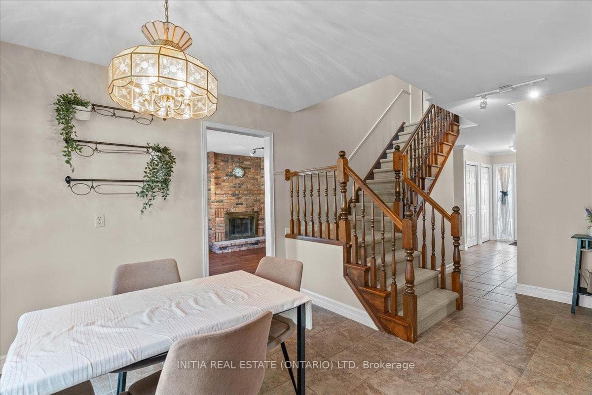 75 Westridge Place photo 16