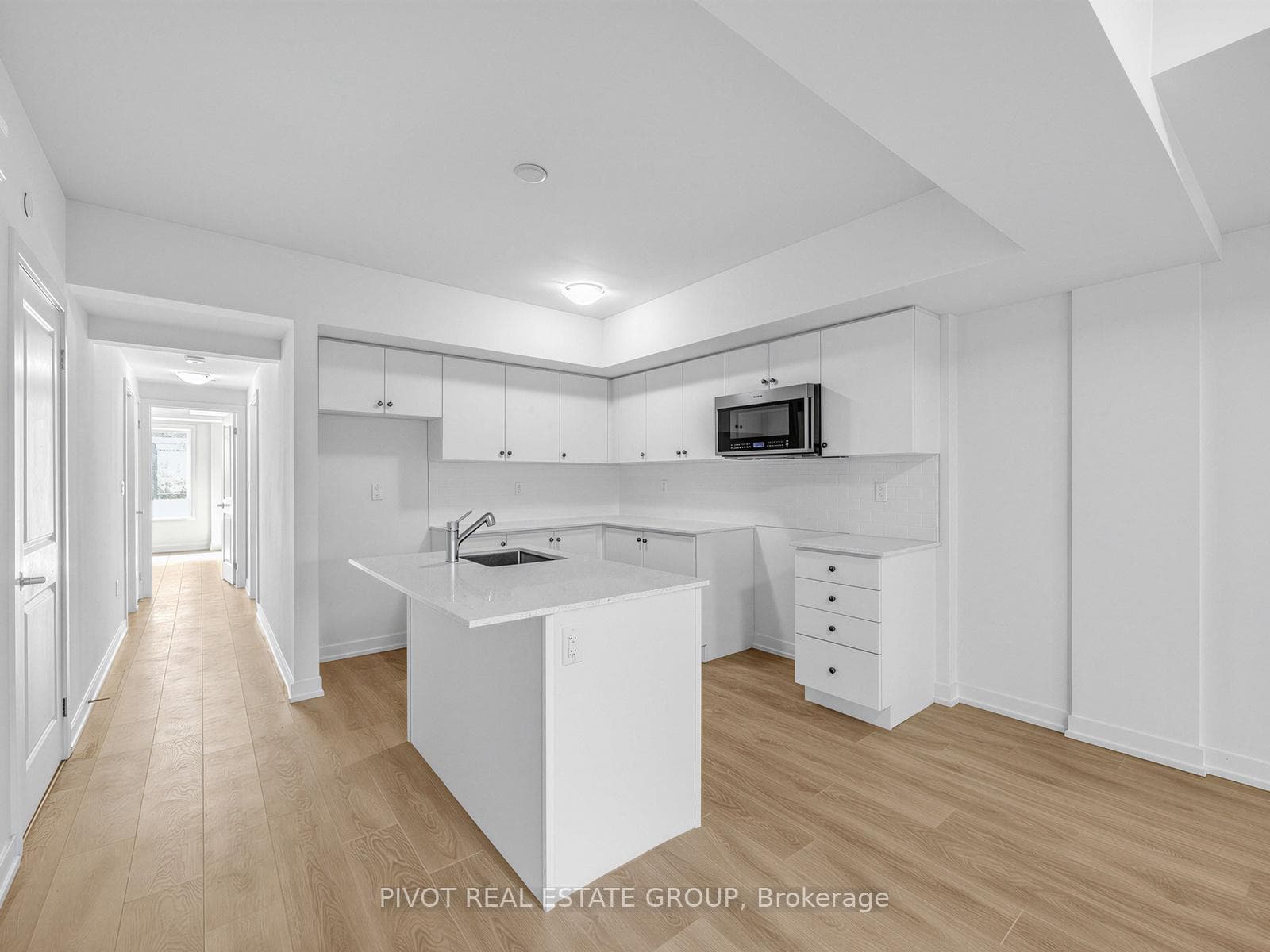 56 Elizabeth Street Unit 1104 photo 10
