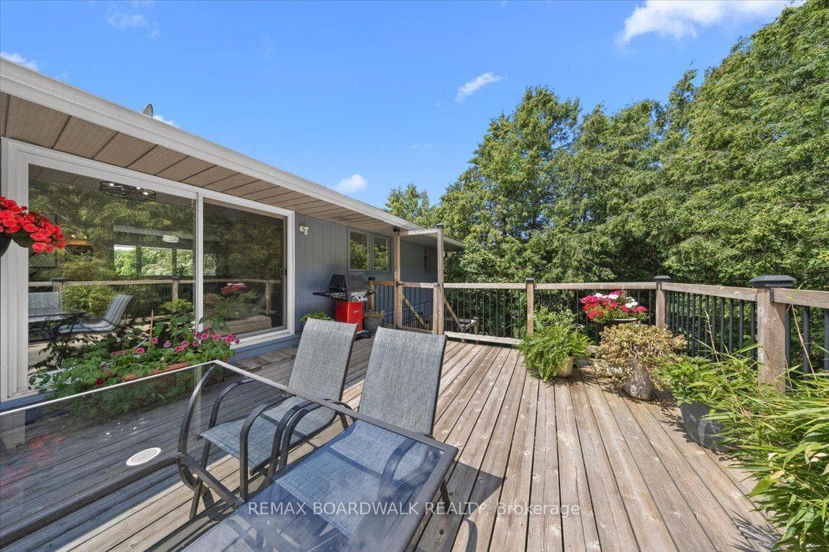 15 Selwyn Crescent photo 26