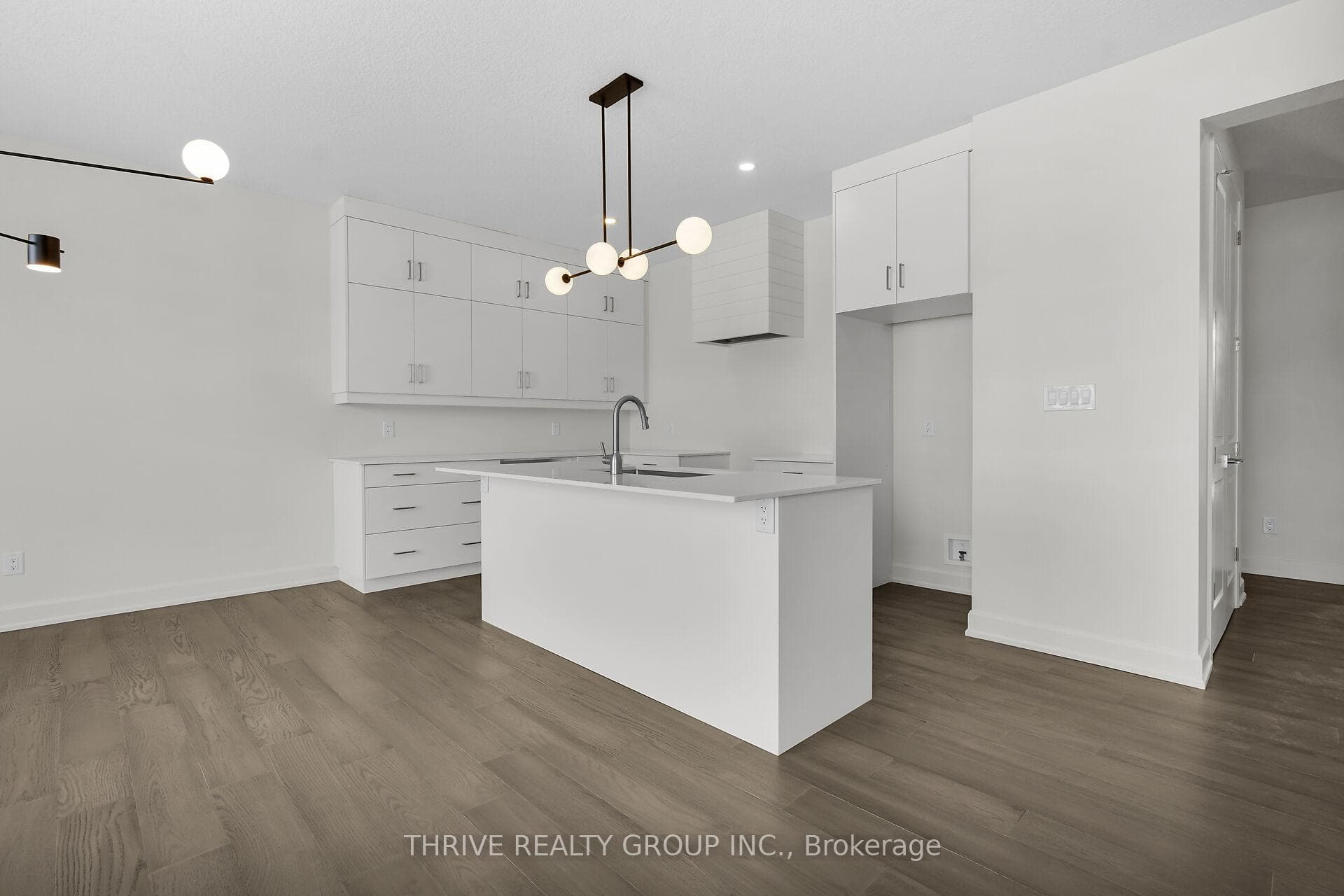 3843 Petalpath Way photo 9