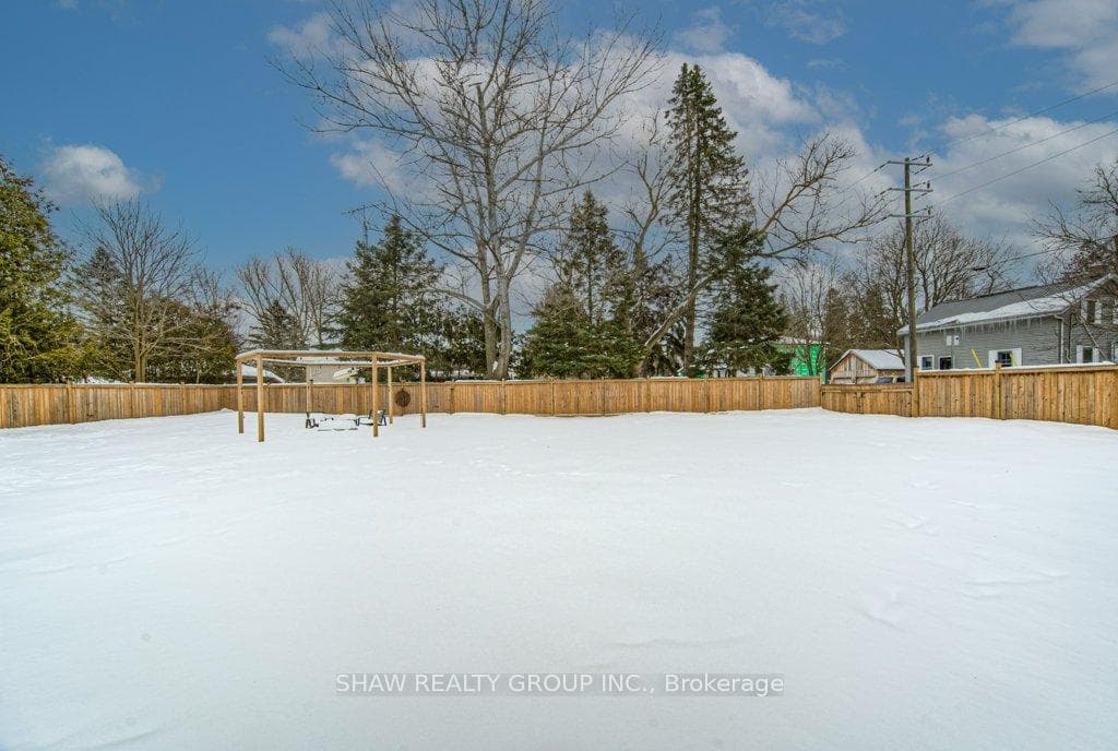 707 Conservation Drive photo 39
