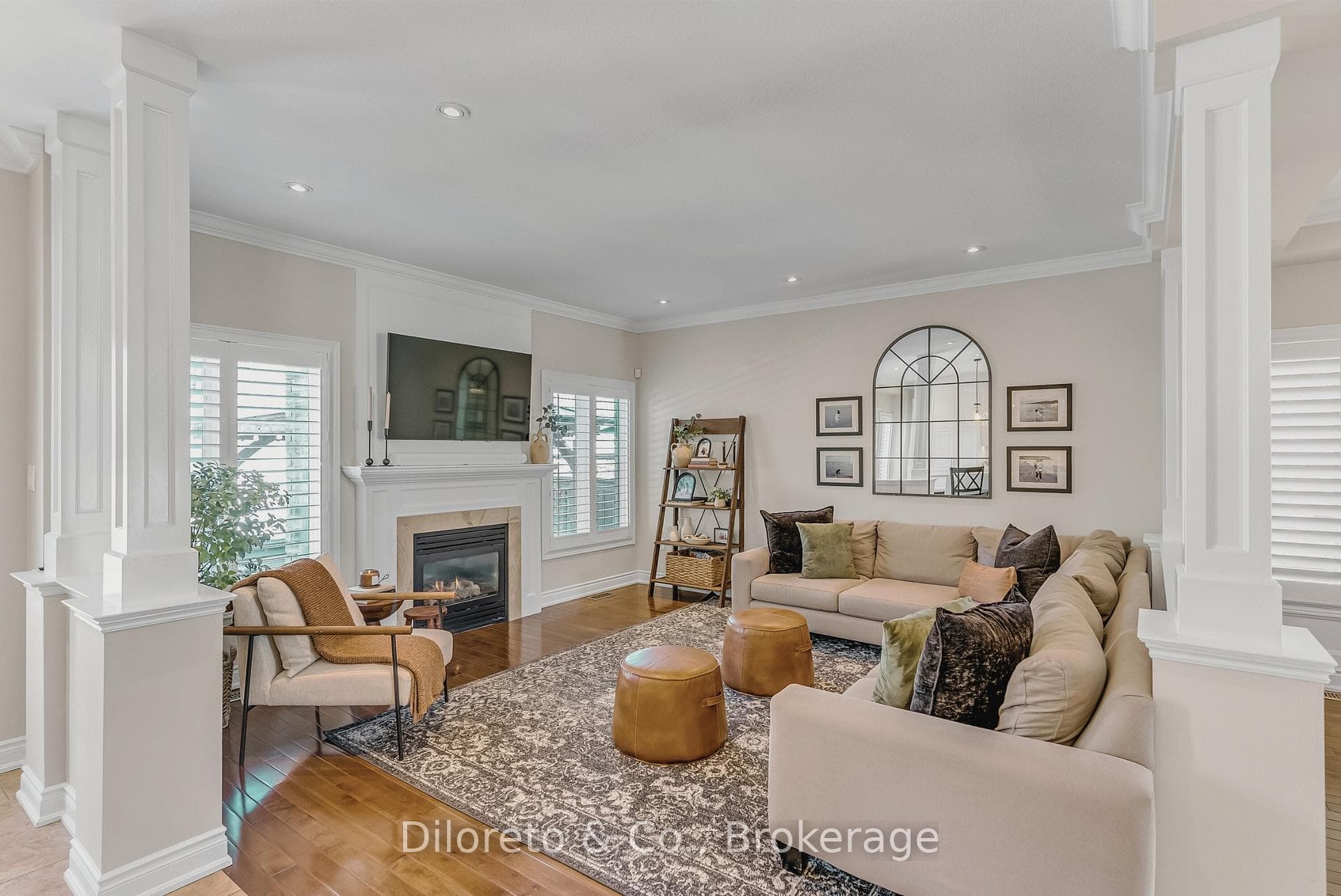 28 Michelangelo Lane photo 8
