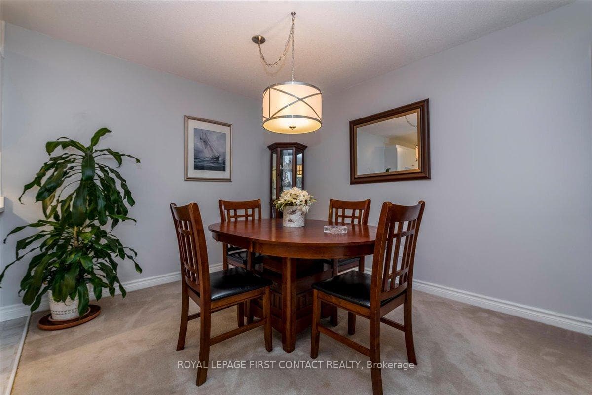 131 Clapperton Street Unit 102 photo 8