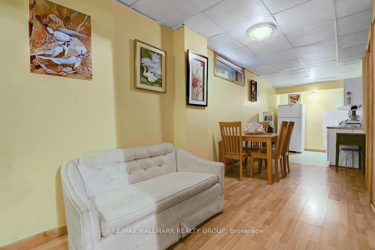 6078 Rivercrest Drive photo 23