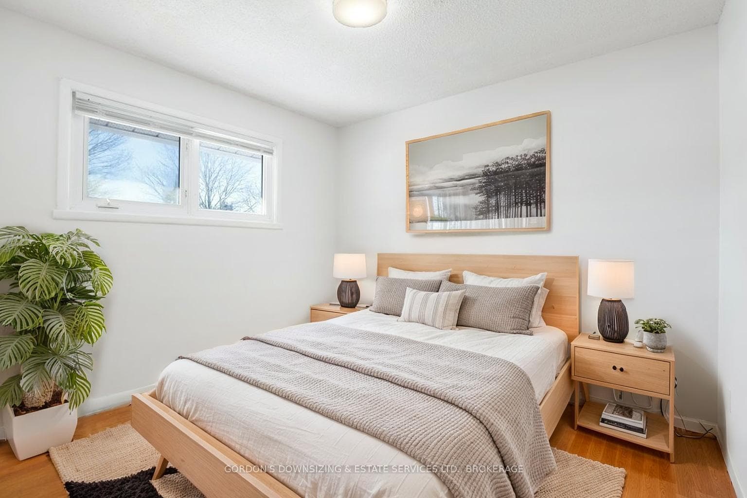 7 Attwood Crescent photo 24