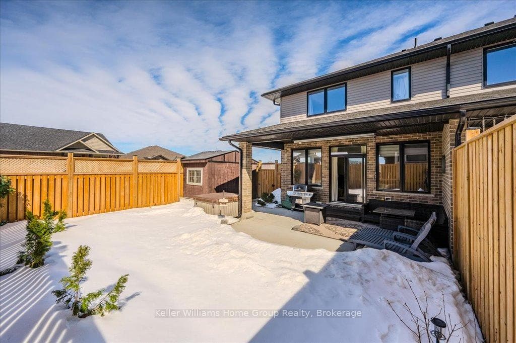 41 Rea Drive photo 36