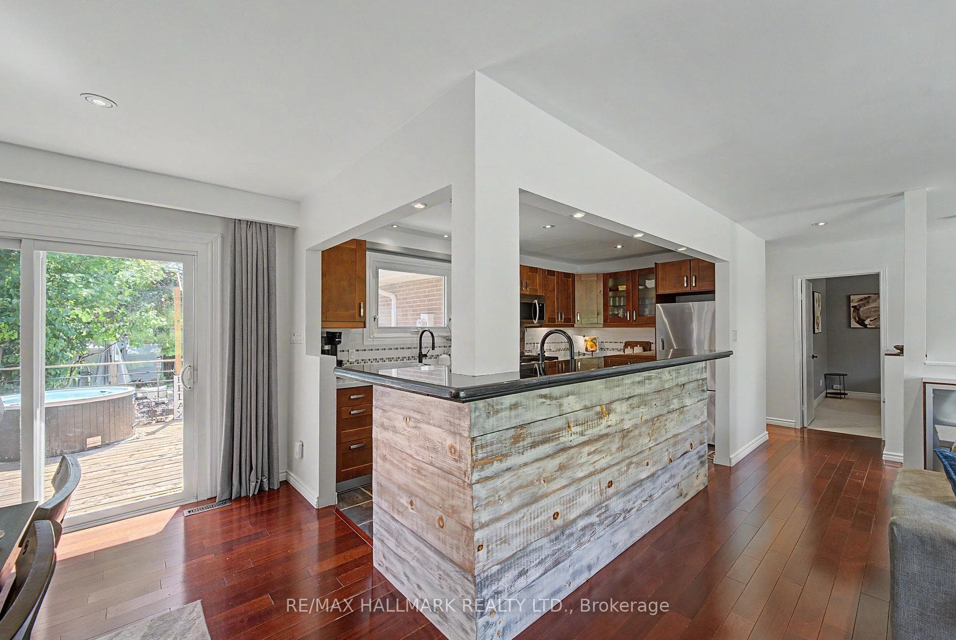 78 Charlottetown Boulevard photo 10