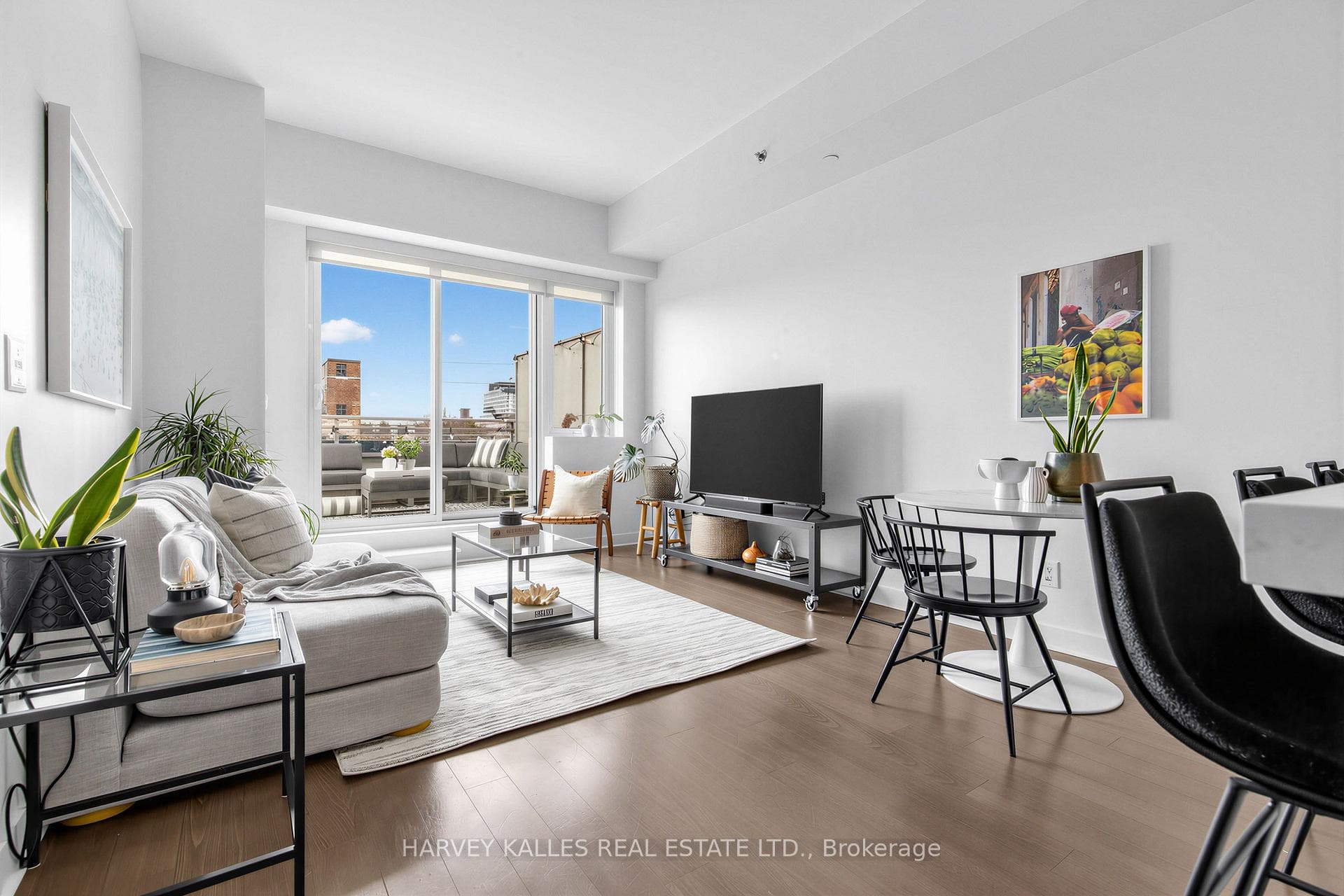 156 Portland Street Unit 301 photo 8