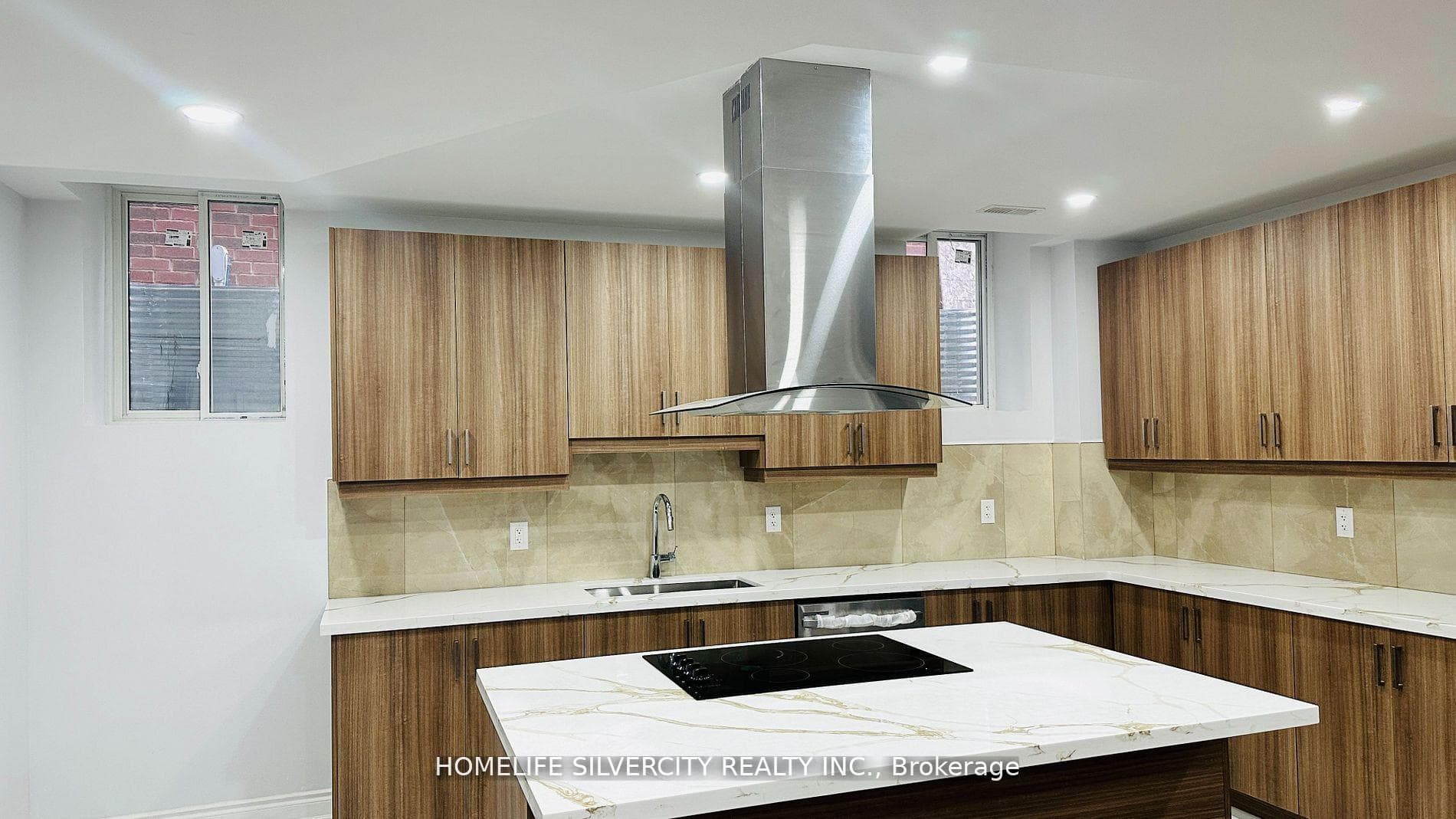 5 Valleyway Drive Unit Bsmnt photo 4