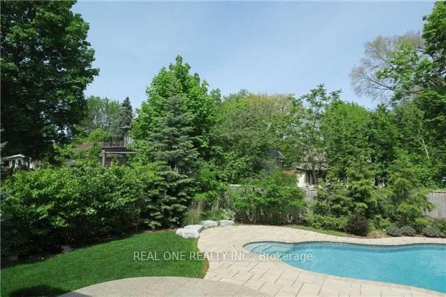 531 Jeanette Drive photo 9