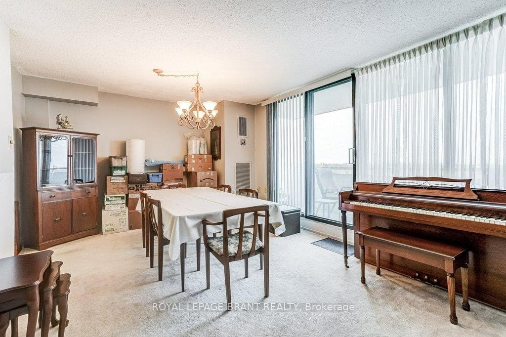 2055 Upper Middle Road Unit 1002 photo 7