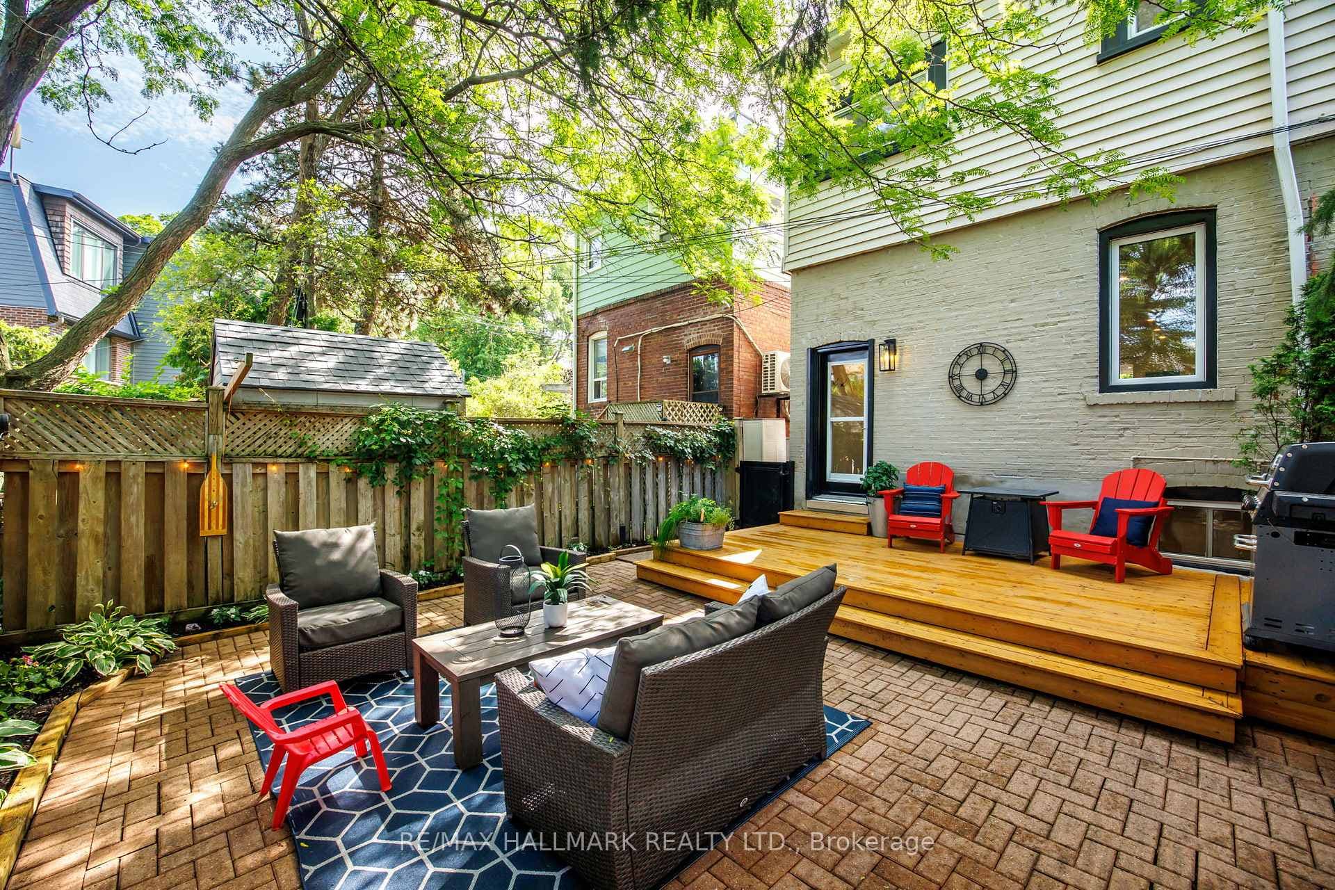 424 Kingston Road photo 34