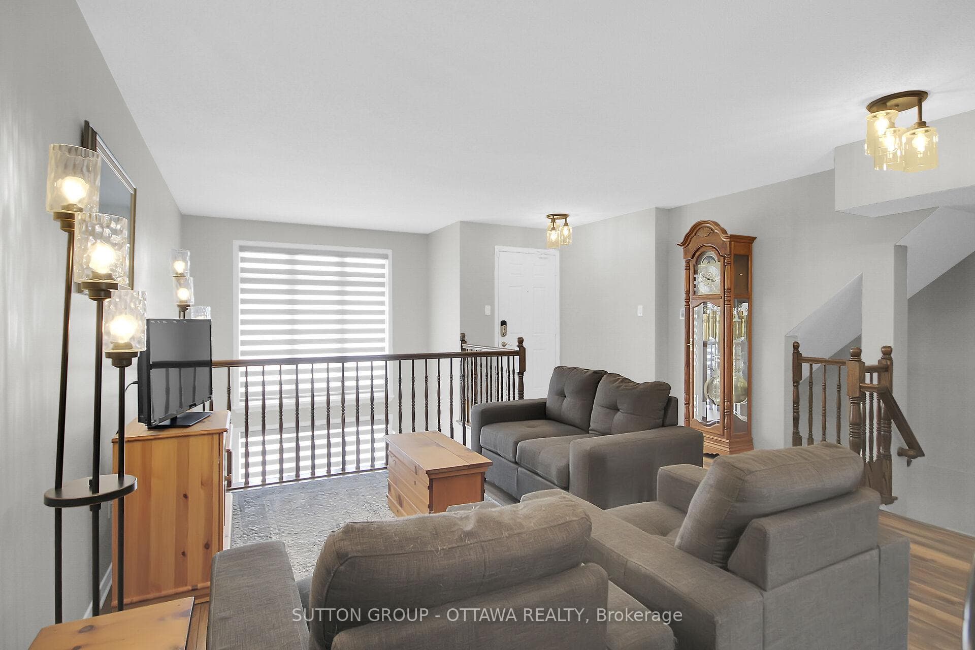 216 Keltie Private Unit 8 photo 10
