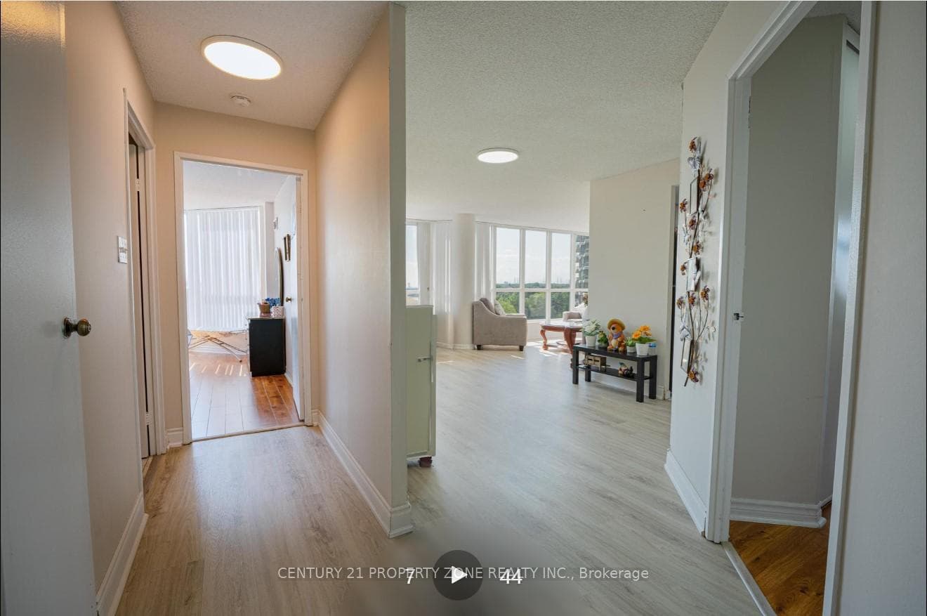 3 Rowntree Road Unit 612 photo 7