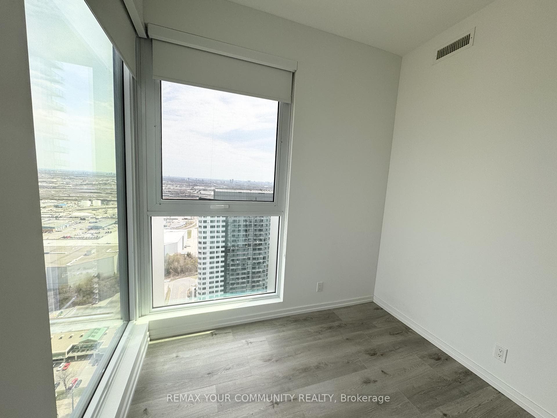 1000 Portage Parkway Unit 4505 photo 8