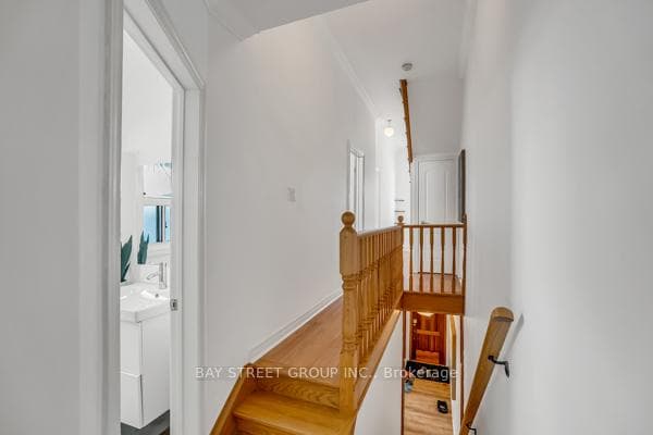 18 Wiltshire Avenue photo 19