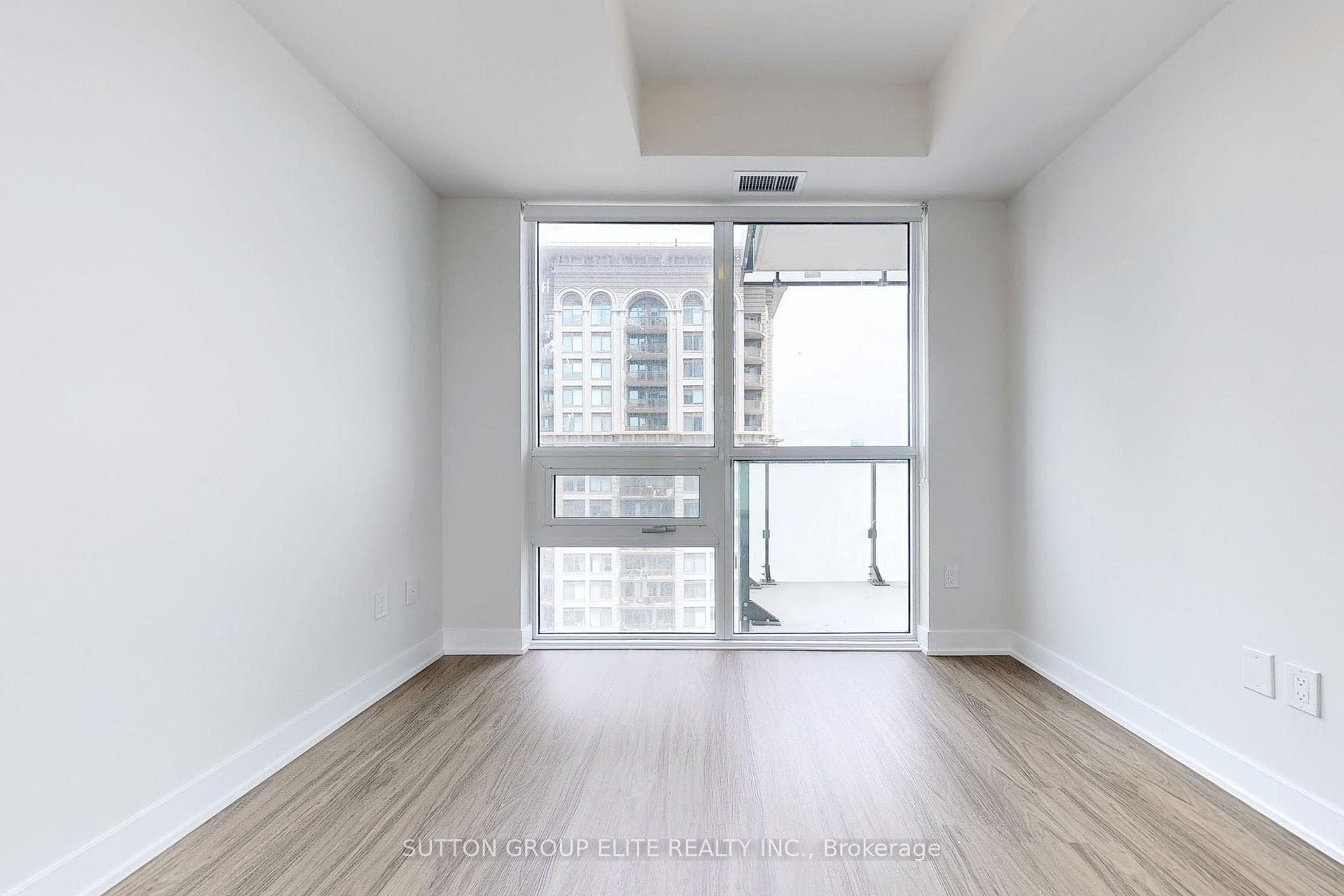 430 Square One Drive Unit 3001 photo 12
