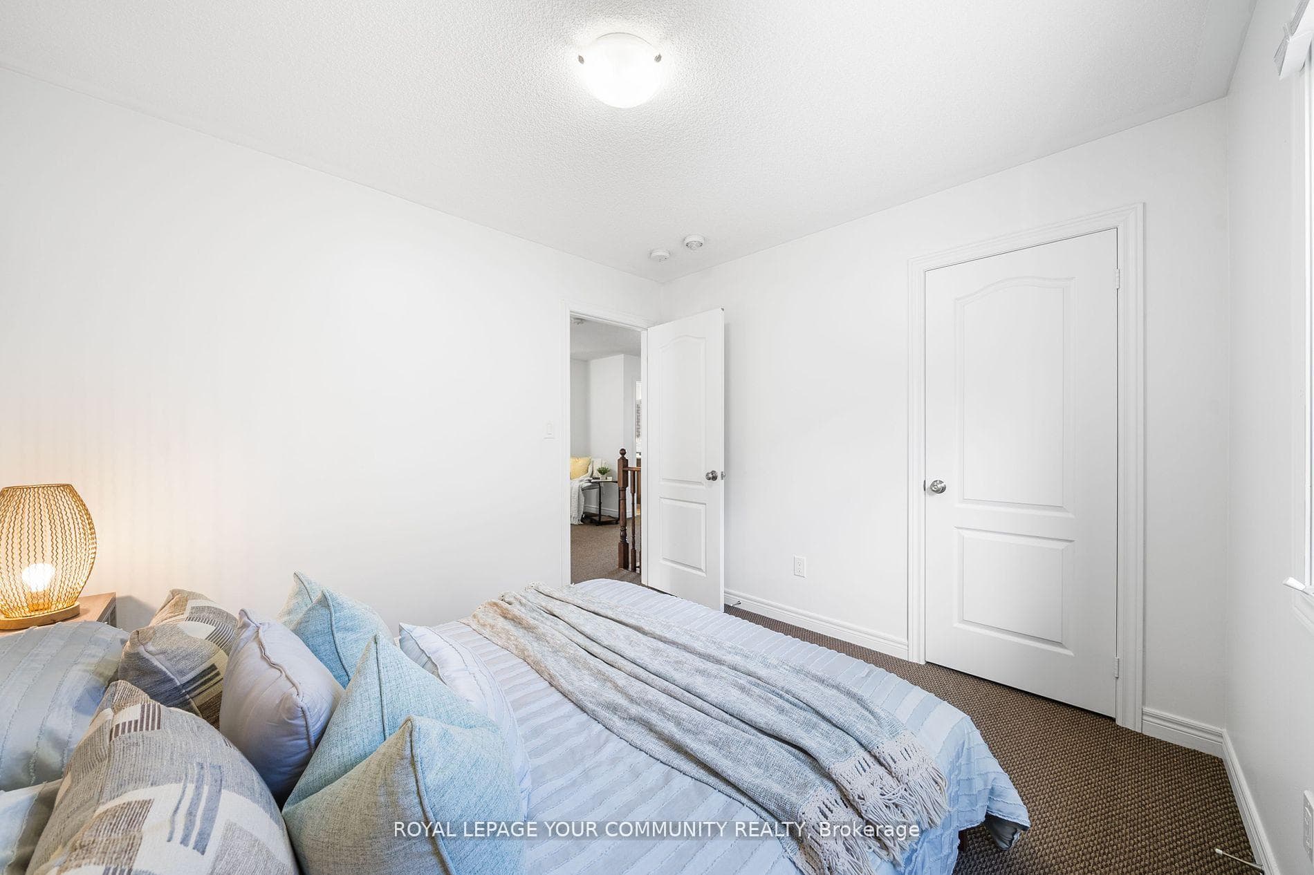 256 Crane Street photo 24