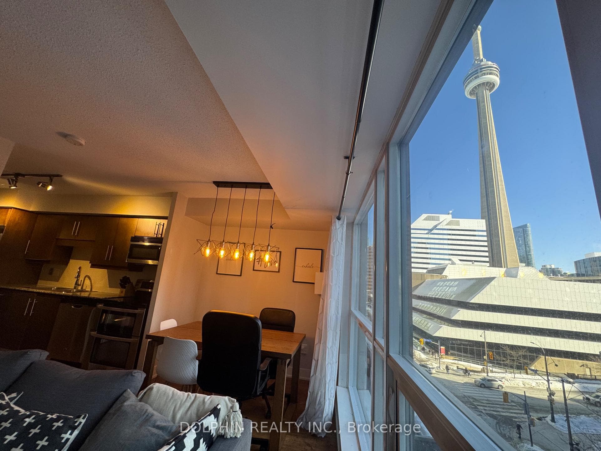 20 Blue Jays Way Unit 619 photo 10