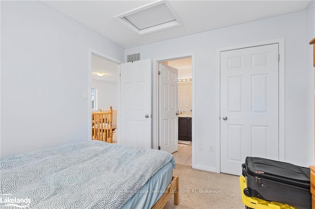 39 PROVIDENCE Way photo 14