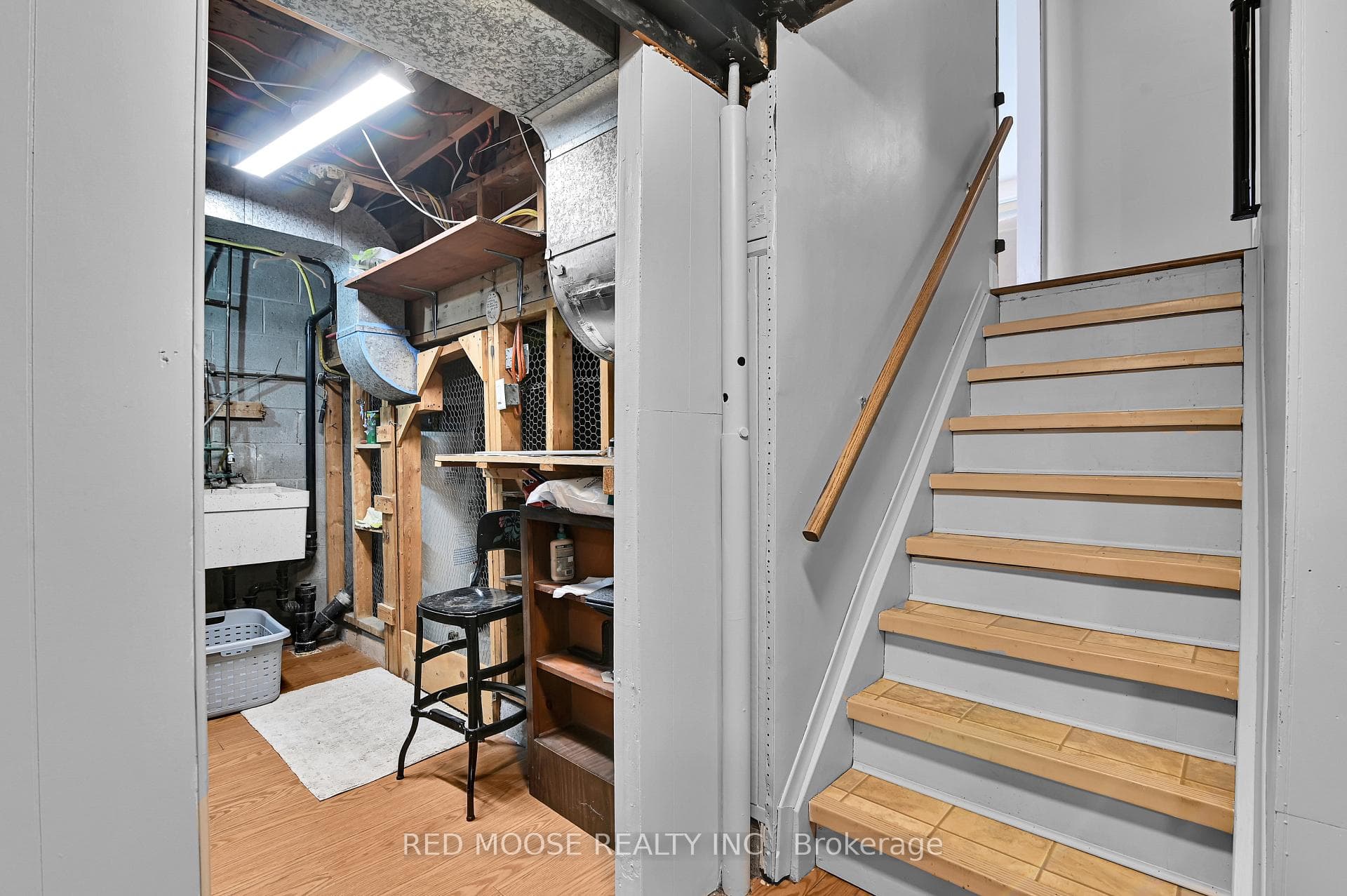 110 Woodfield Drive photo 23