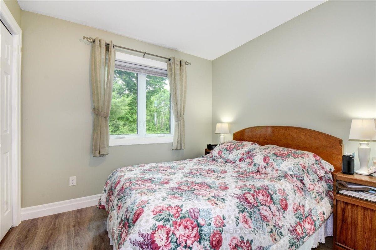 Guest Room Main Floor