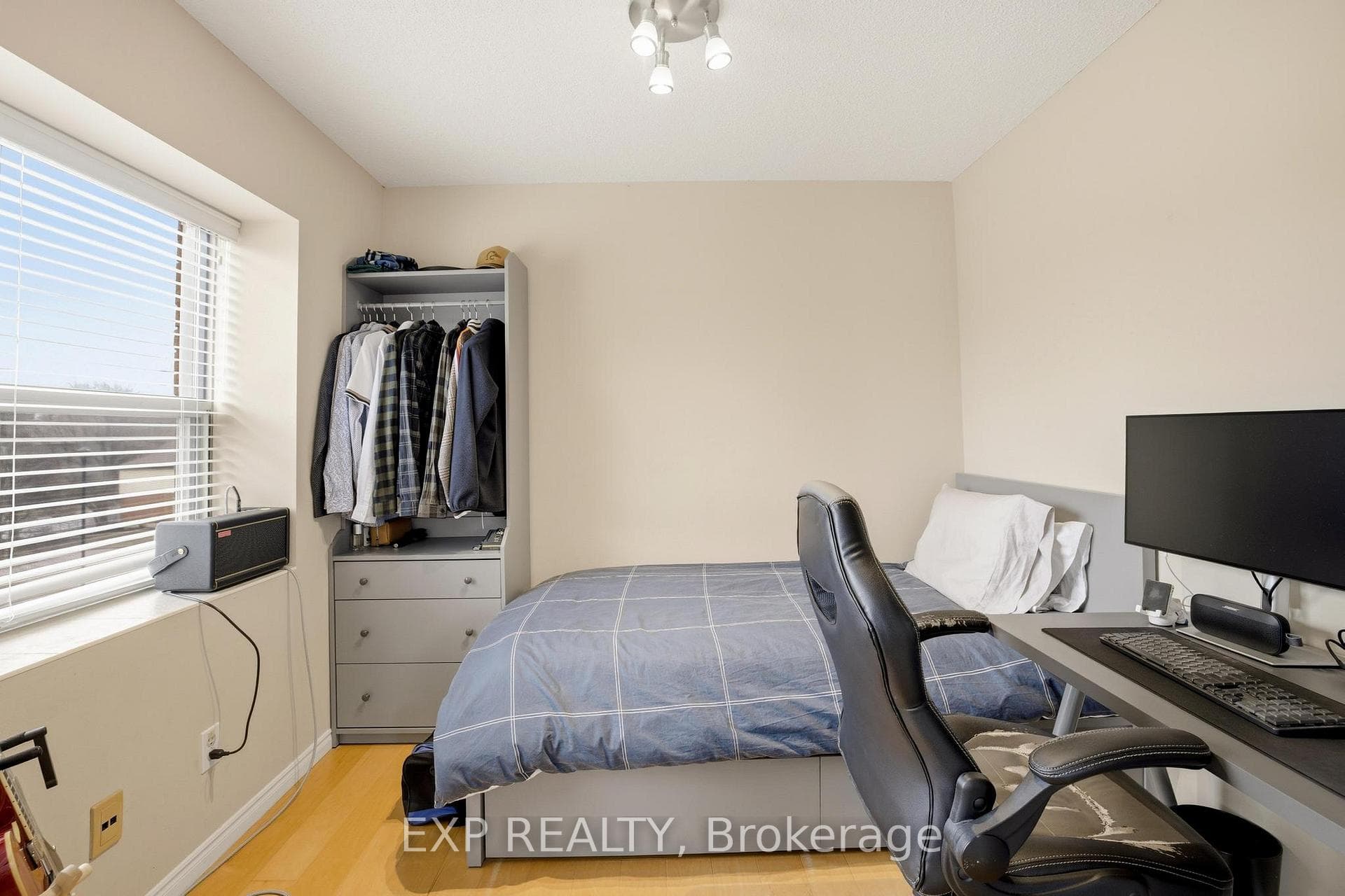 300 Keats Way Unit 302 photo 26