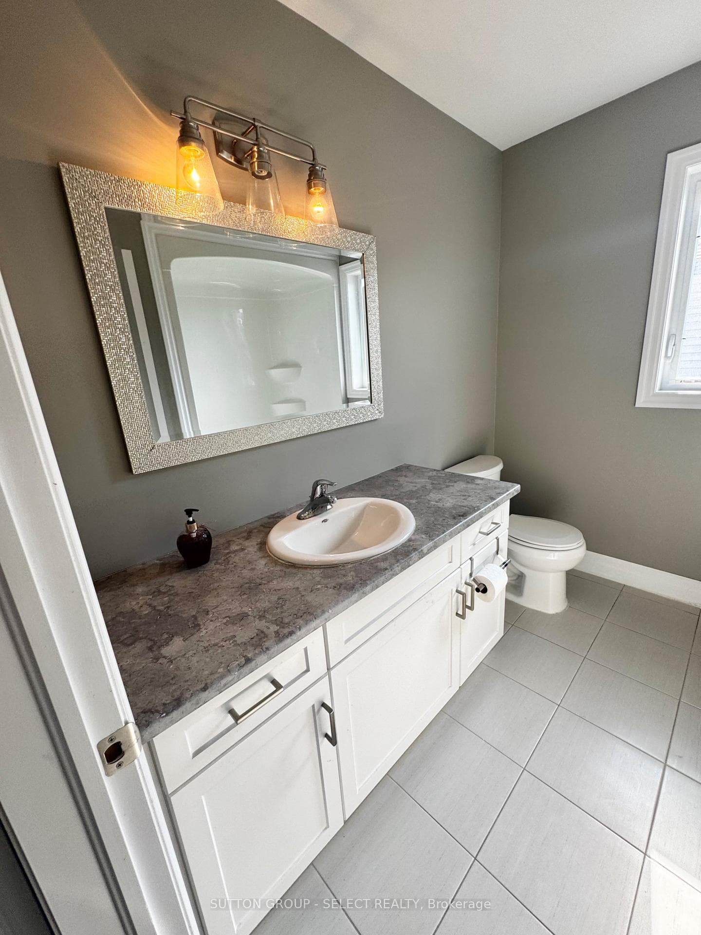 108 Gilmour Drive photo 14