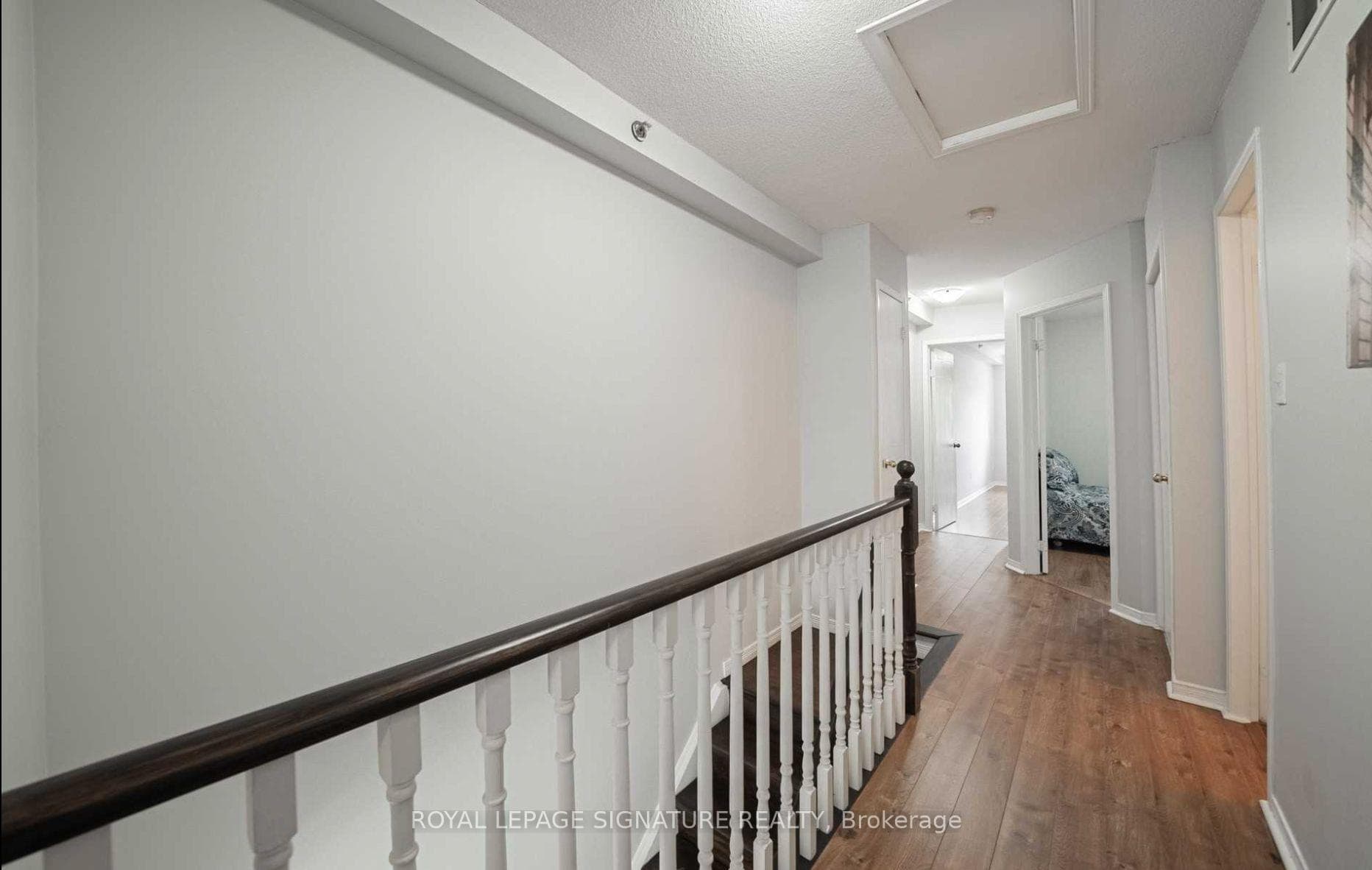 593 Kennedy Road Unit 28 photo 15