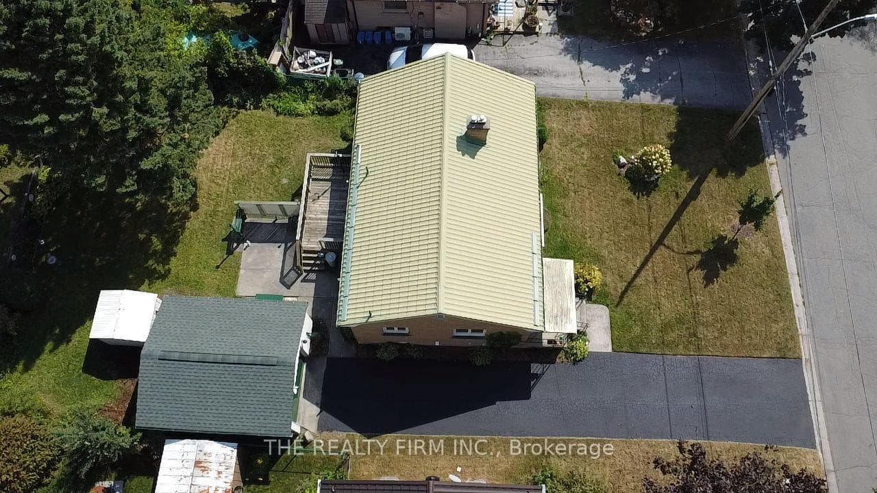 741 Leroy Avenue photo 38