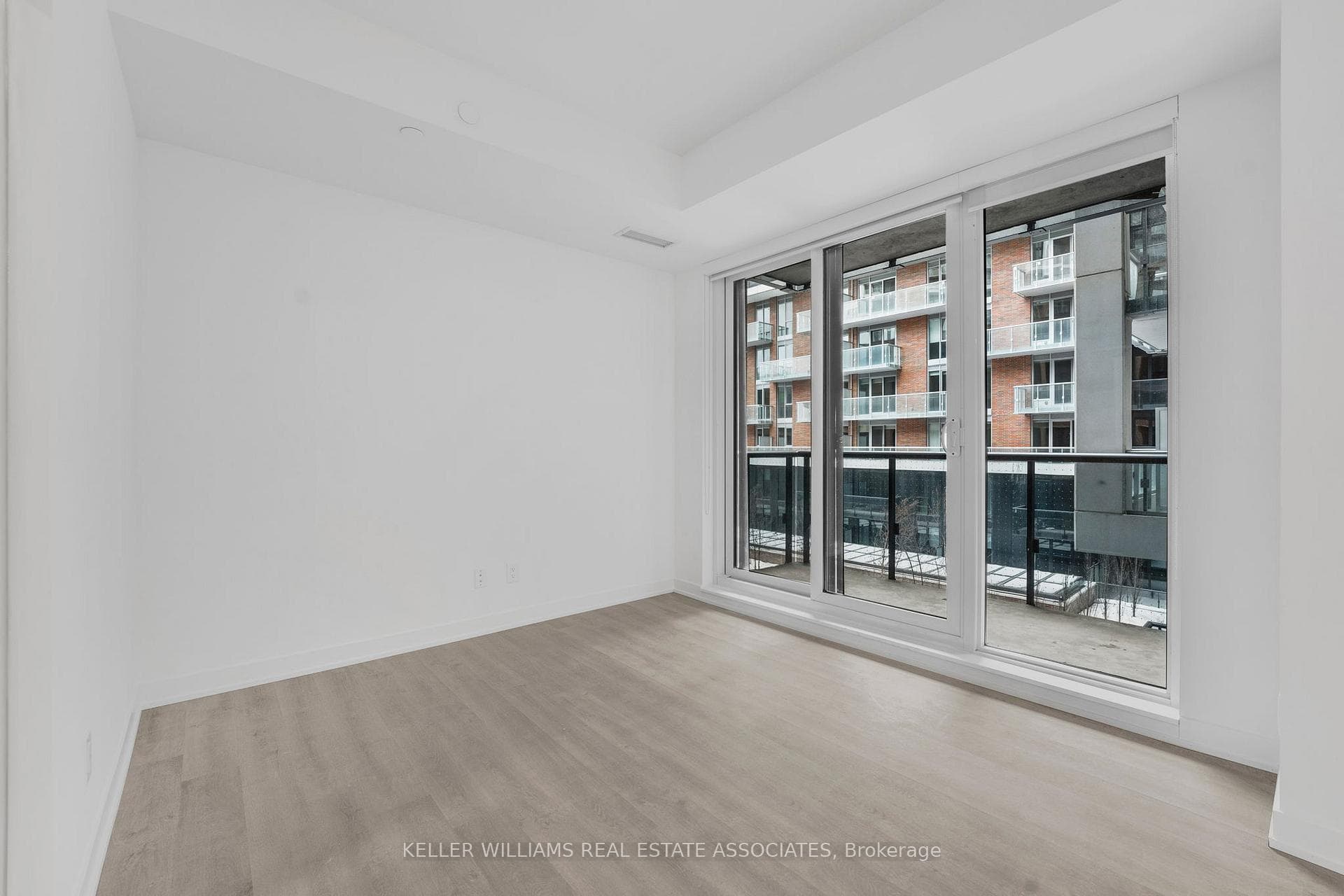 8119 Birchmount Road Unit 738 photo 6