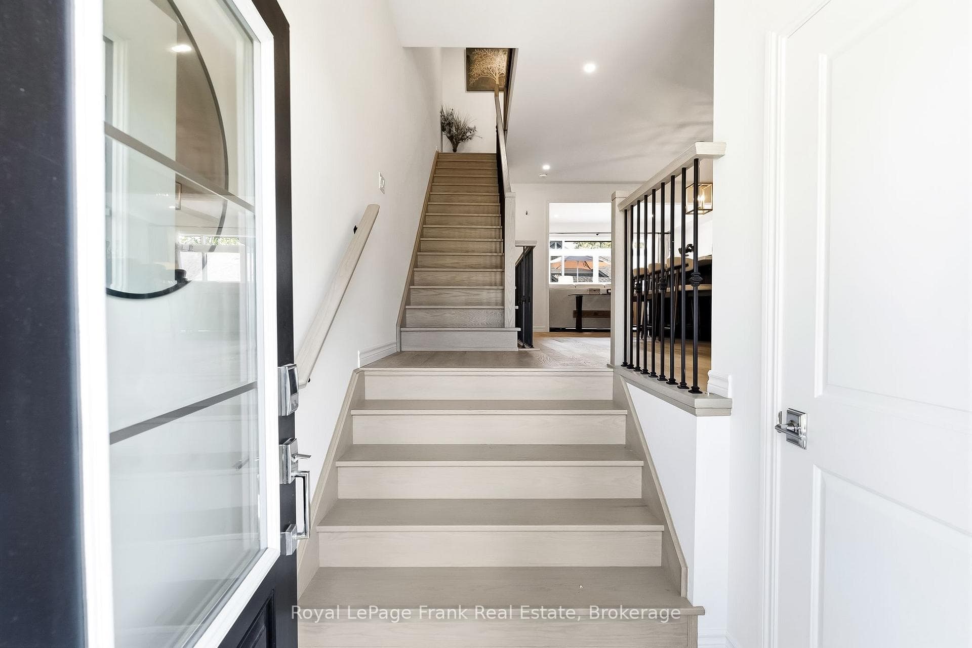 27 Shand Lane photo 5