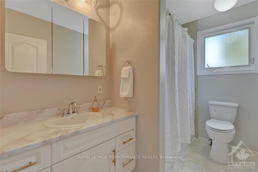 1268 SHERMAN Drive photo 16