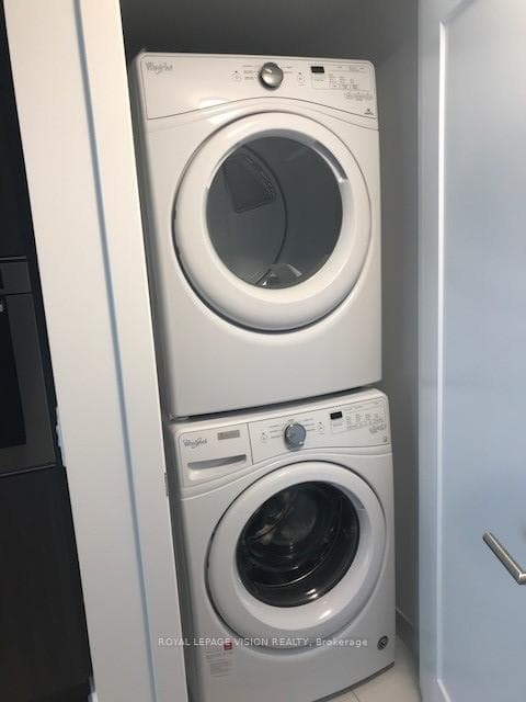 10 York Street Unit 1202 photo 13