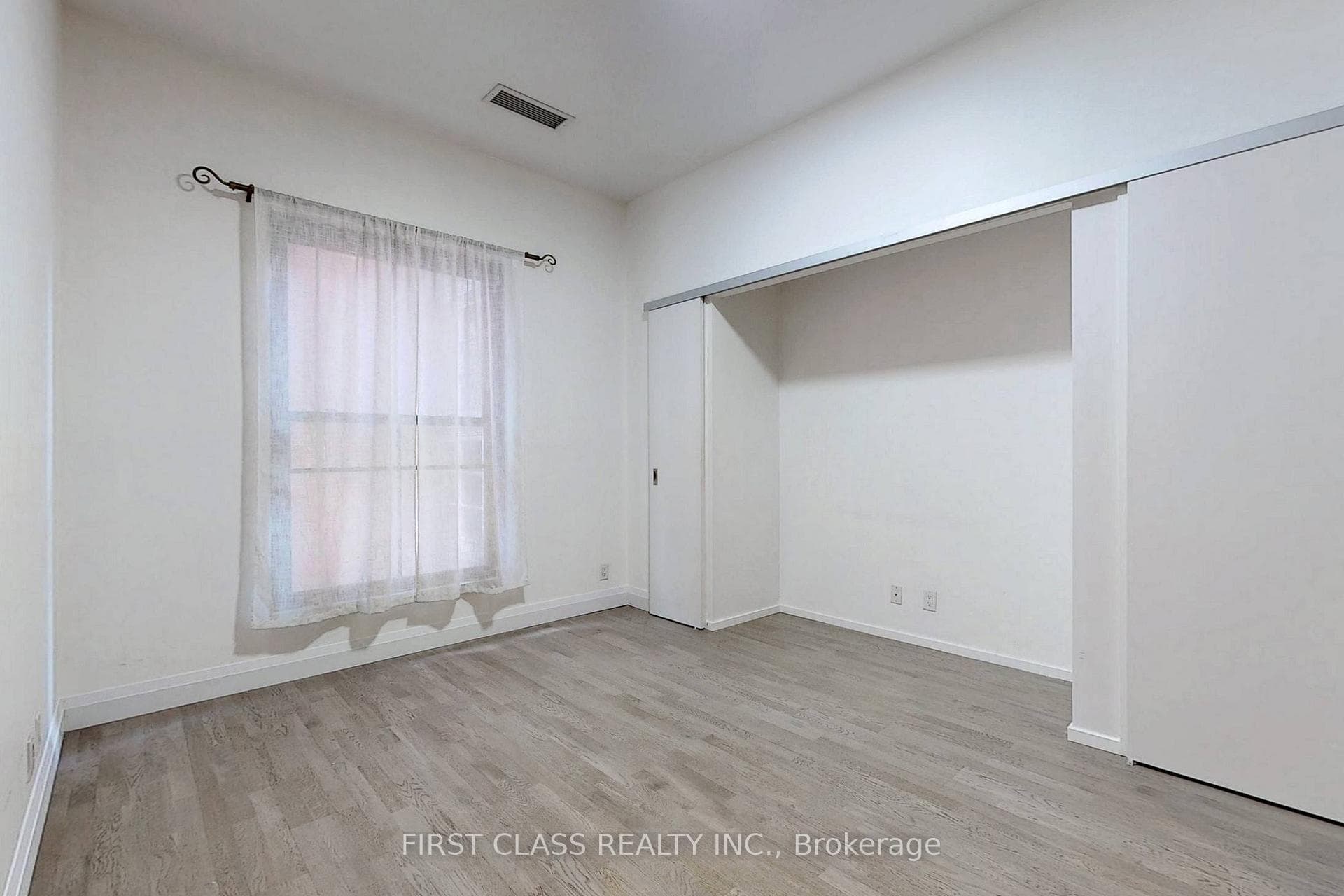 5 St Joseph Street Unit 412 photo 7