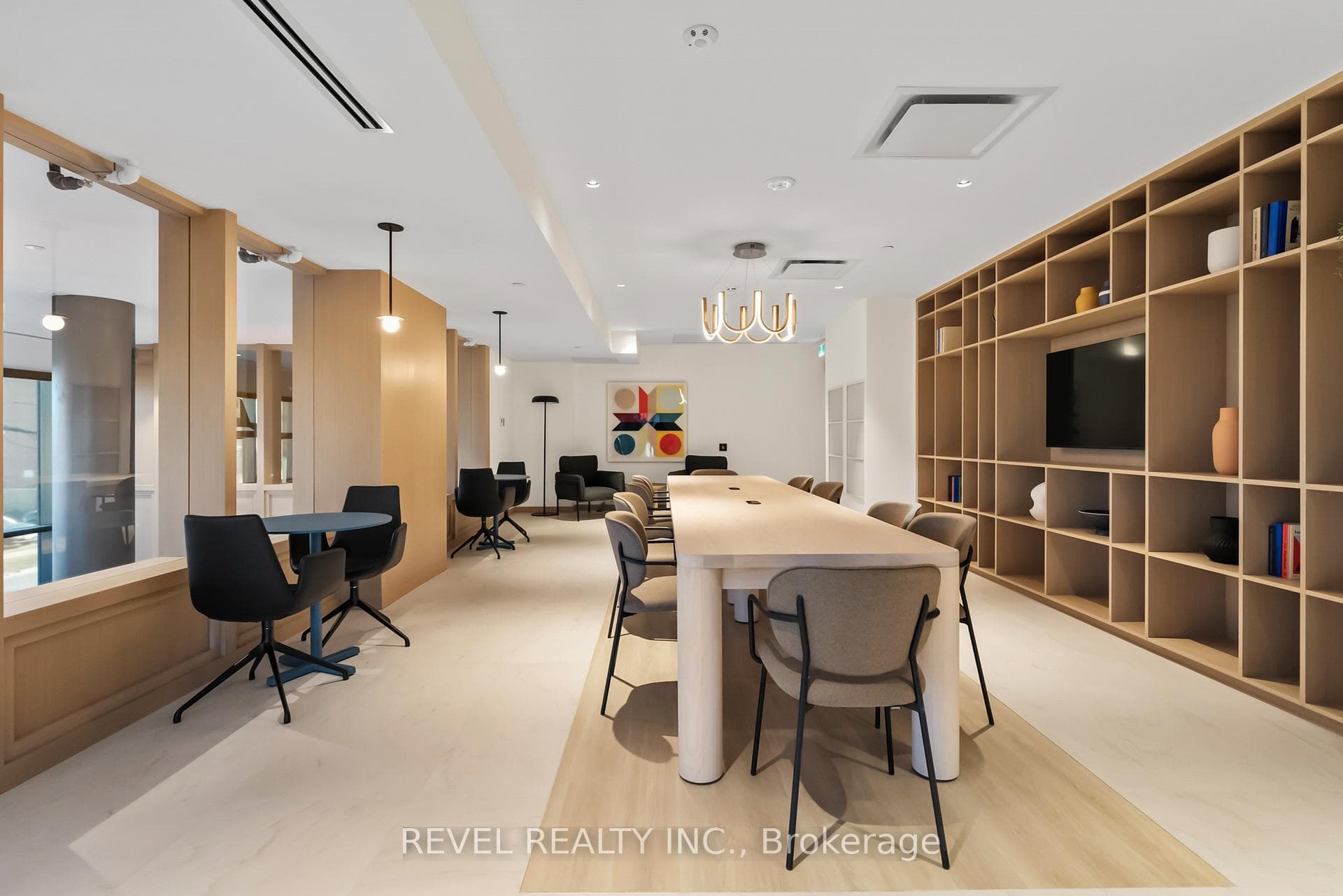201 Brock Street Unit 204 photo 19