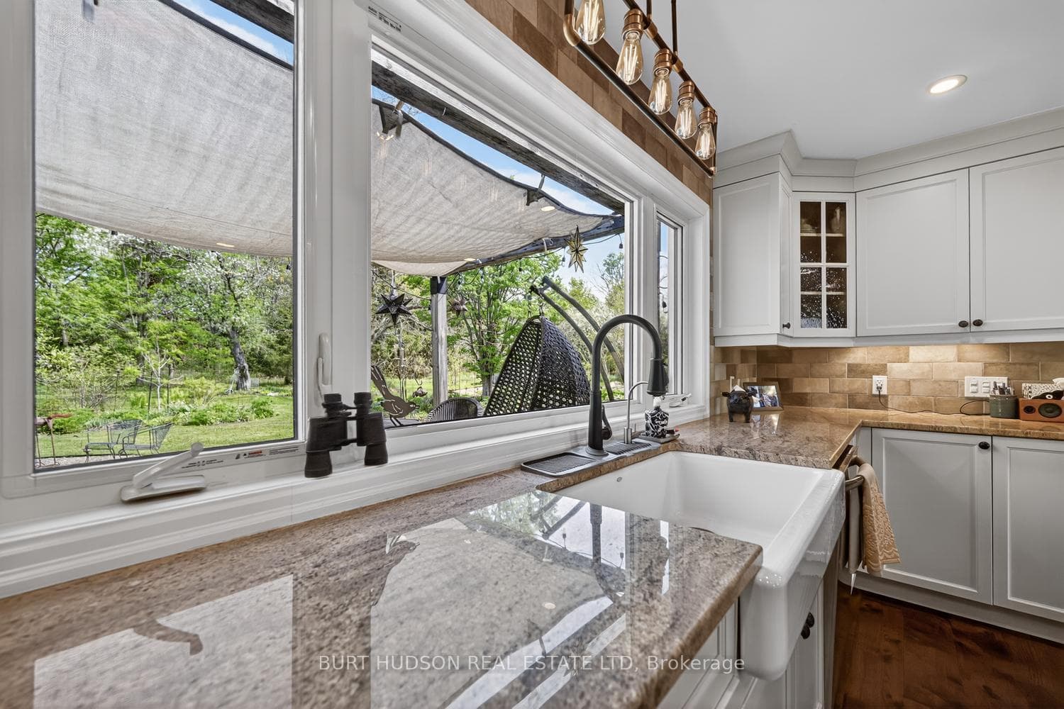 25 Pond Road photo 15
