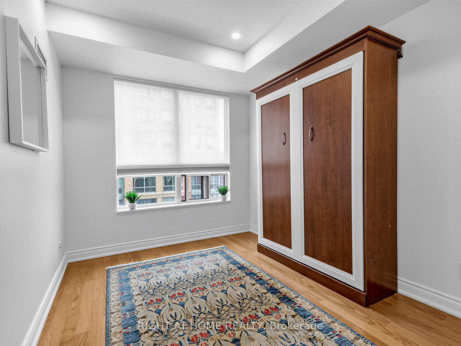 319 Merton Street Unit 304 photo 22