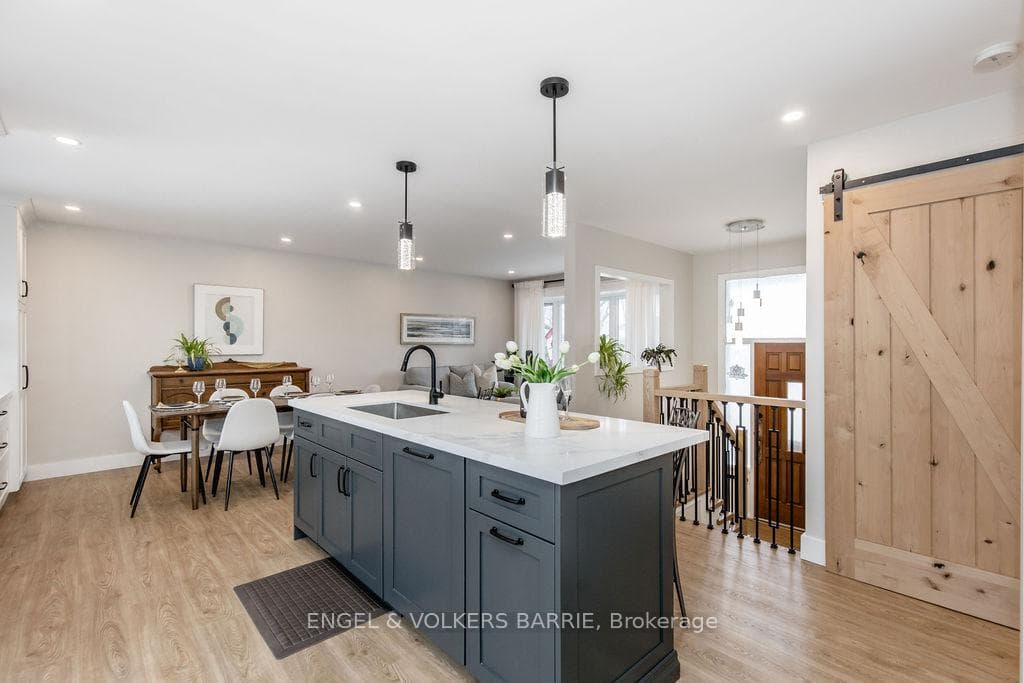 68 Ottaway Avenue photo 10