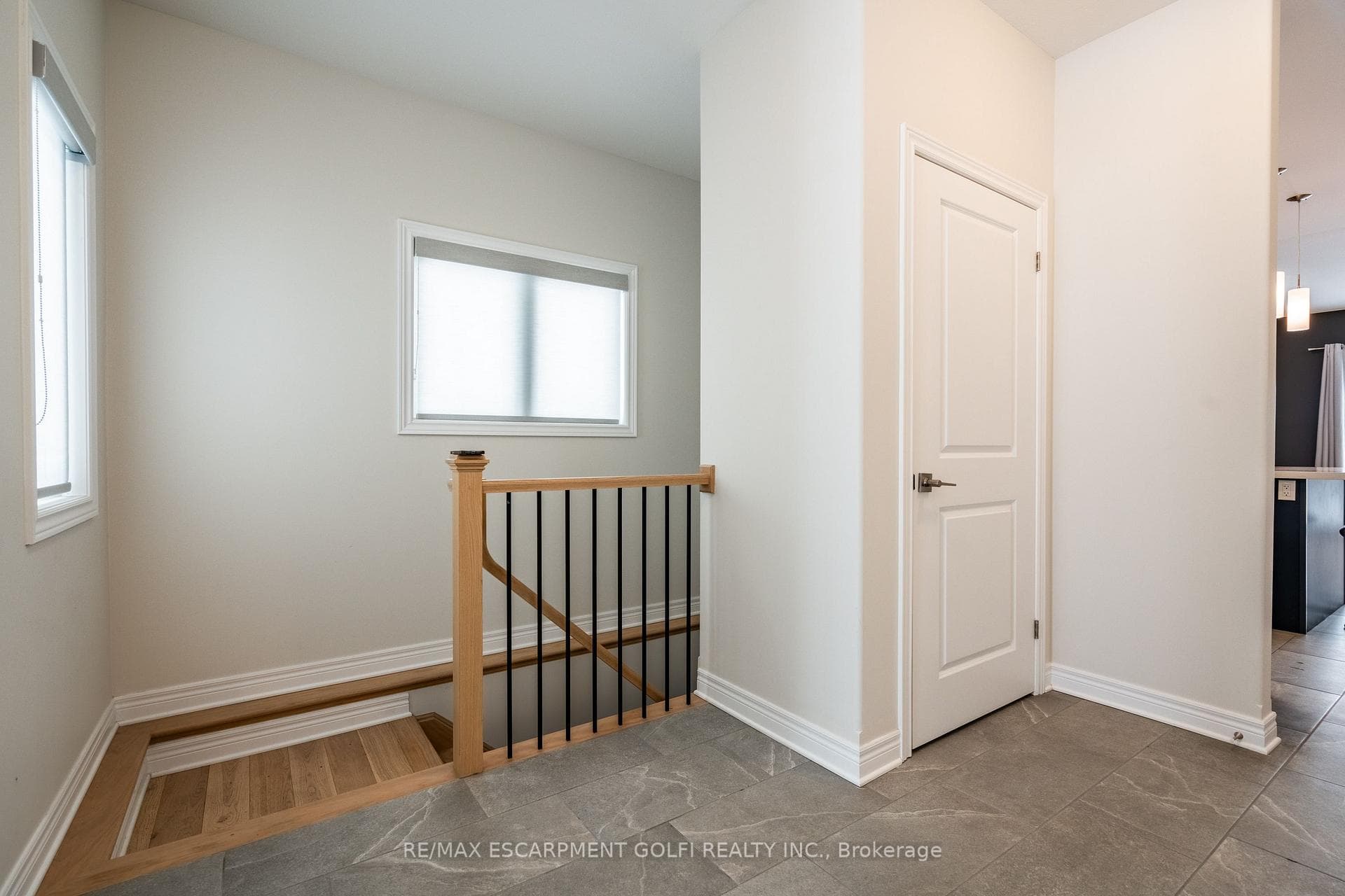 8969 Emily Boulevard Unit MAIN photo 5