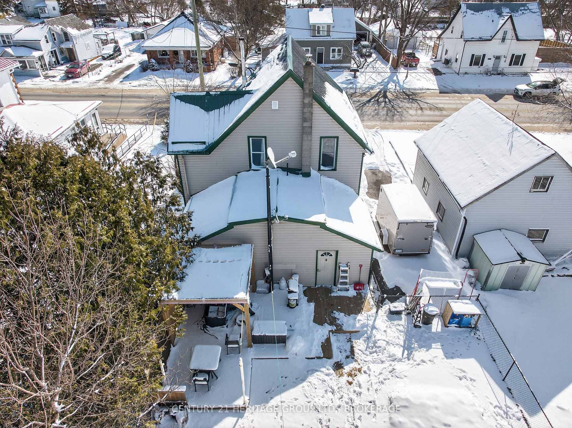 4089 Perth Road photo 6