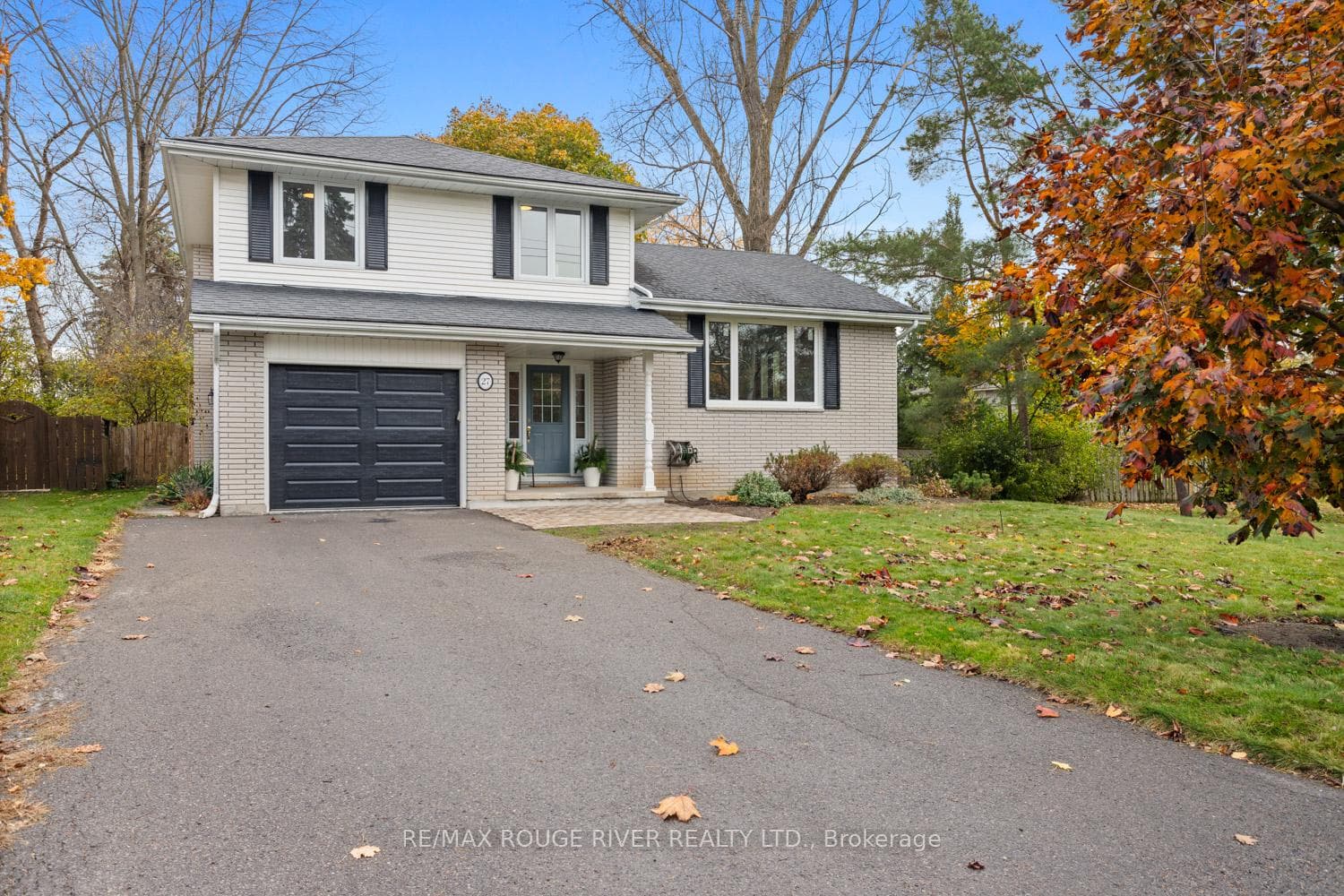 27 Keller Drive photo 1